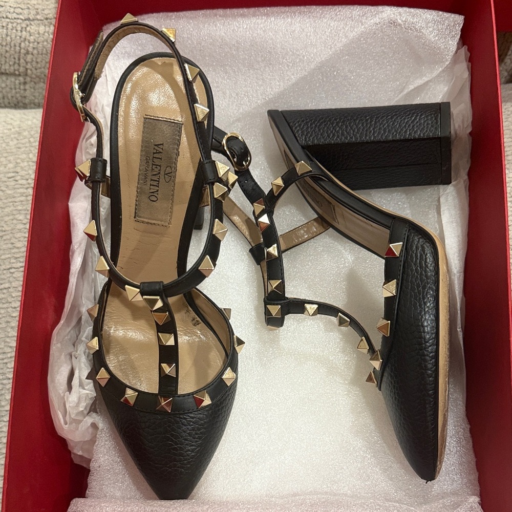 RARE Valentino T strap heel with BLOCK Heel size 36 - Picture 1 of 12